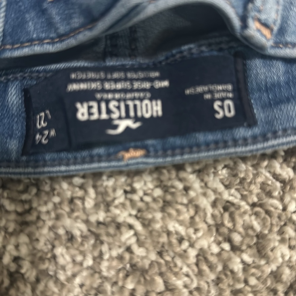 Jeans - Picture 3 of 3